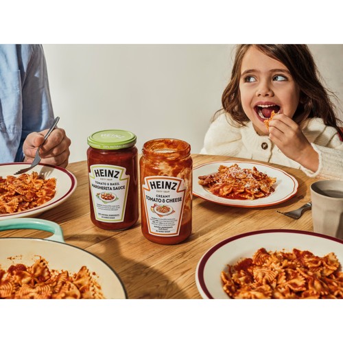 Heinz Creamy Tomato And Cheese Pasta Sauce 490g