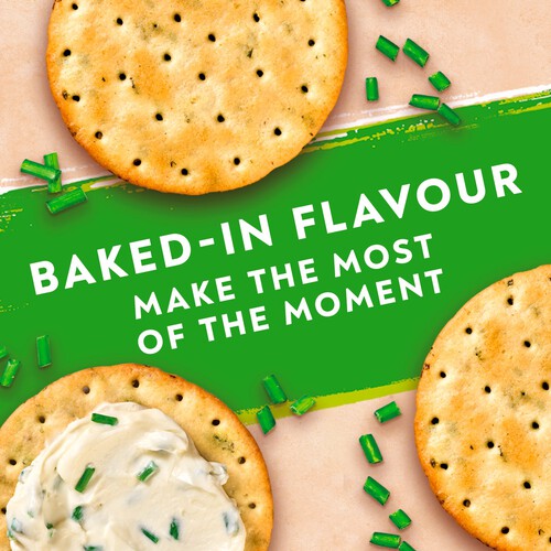 Jacob's Savours Thins Sour Cream & Chive Crackers