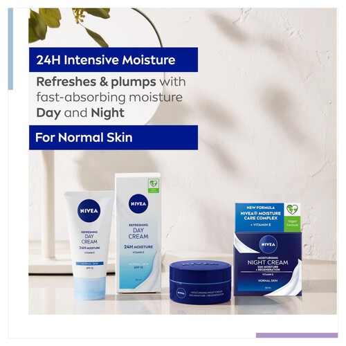 NIVEA Moisturising Night Cream for Normal Skin 