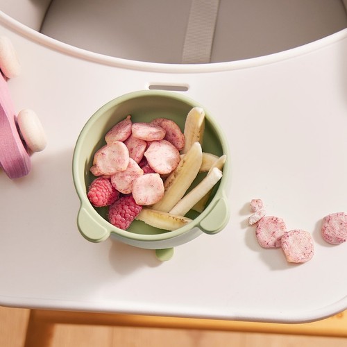 Kiddylicious Raspbery & Beetroot Melty Buttons Baby Snacks