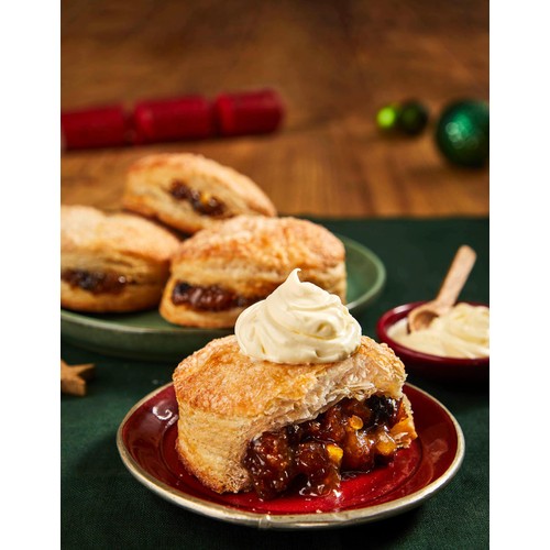 Morrisons Cake Shop On Market Street 2 Fresh Cream Mince Pies